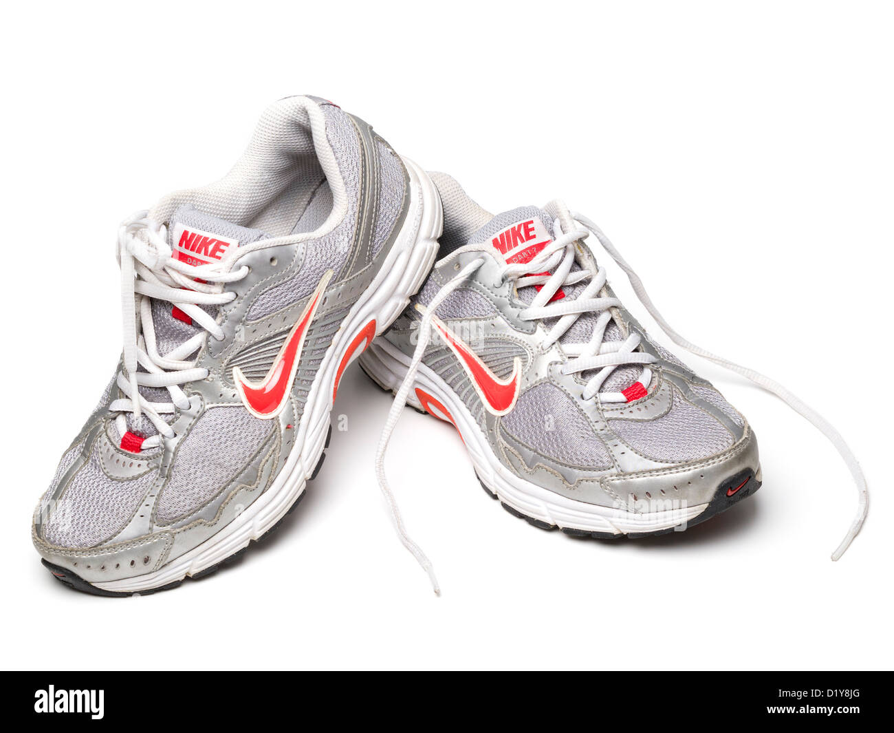 white nike running shoes