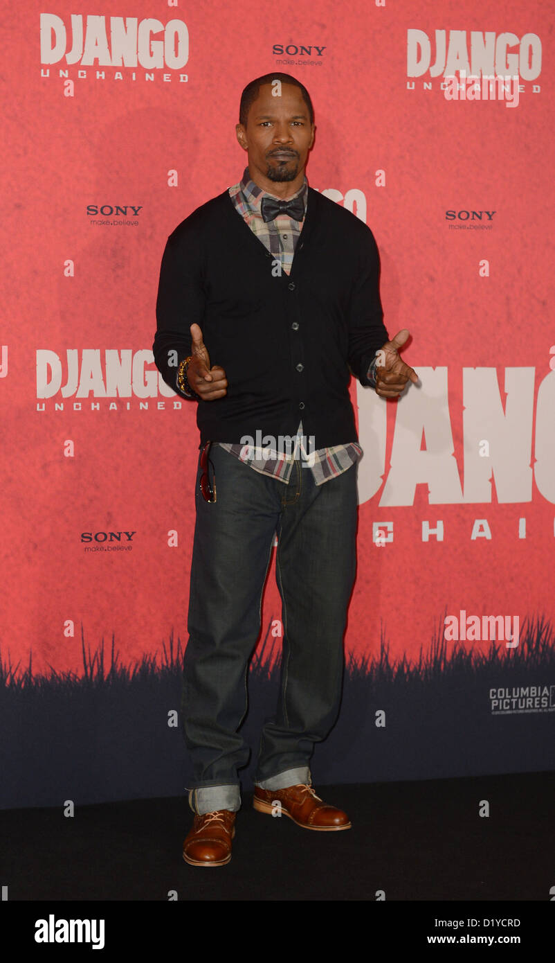 US actor Jamie Foxx poses during a photocall for his new film 'Django Unchained' in Berlin, Germany, 08 January 2013. The film is expected to his the screen in Germany on 17 January 2013. Photo: Britta Pedersen Stock Photo