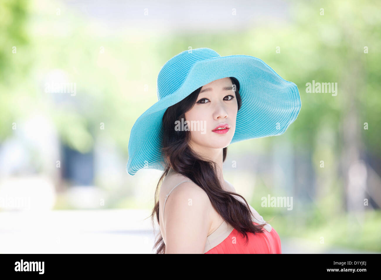 Close up shot female fashion hi-res stock photography and images - Alamy