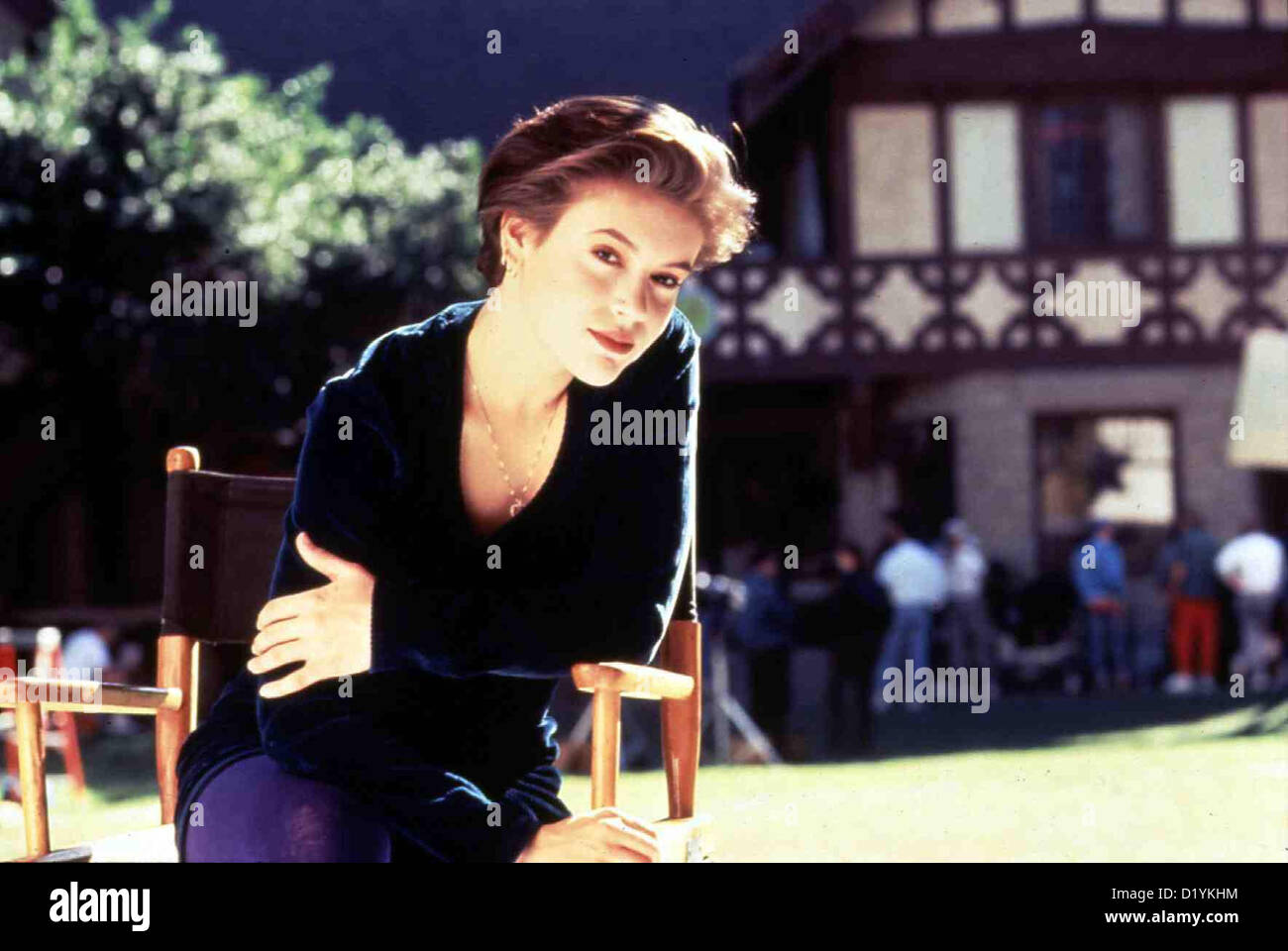 alyssa milano poison ivy 2 clips alyssa milano poison ivy 2 clips