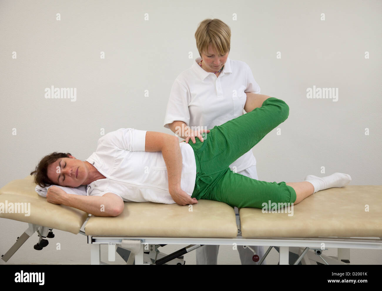 Bewegungsuebungen hires stock photography and images Alamy