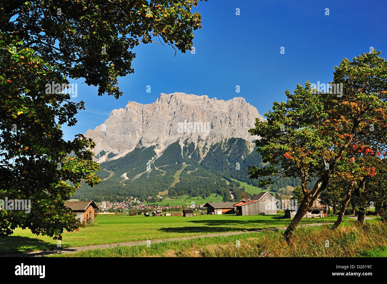 Ehrwald with Zugspitz range, Wetterstein mountain range, Tyrol, Austria Stock Photo