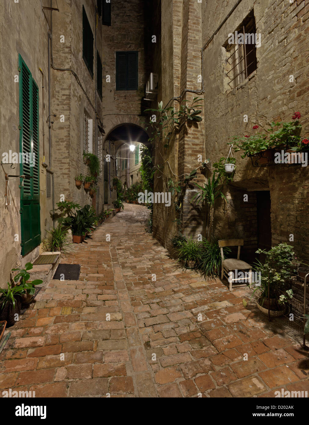 Alley in the old town of Siena, Province of Siena, Tuscany, Italy Stock Photo