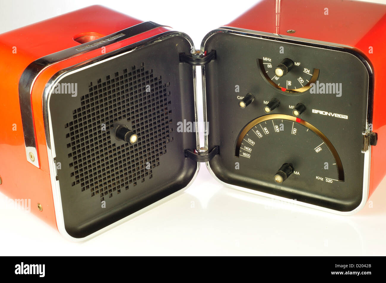 Transistor Radio set, design by Richard Sapper and Marco Zanusso, Brionvega,  Milan, Italy, 1964 Stock Photo - Alamy