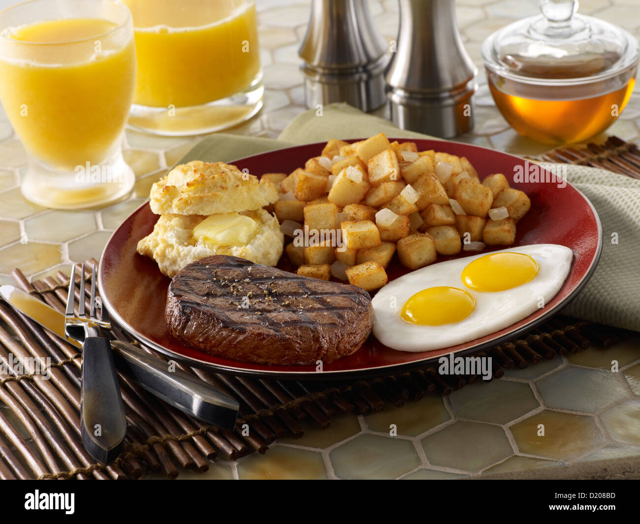 Steak and Eggs Breakfast Stock Photo: 52867009 - Alamy
