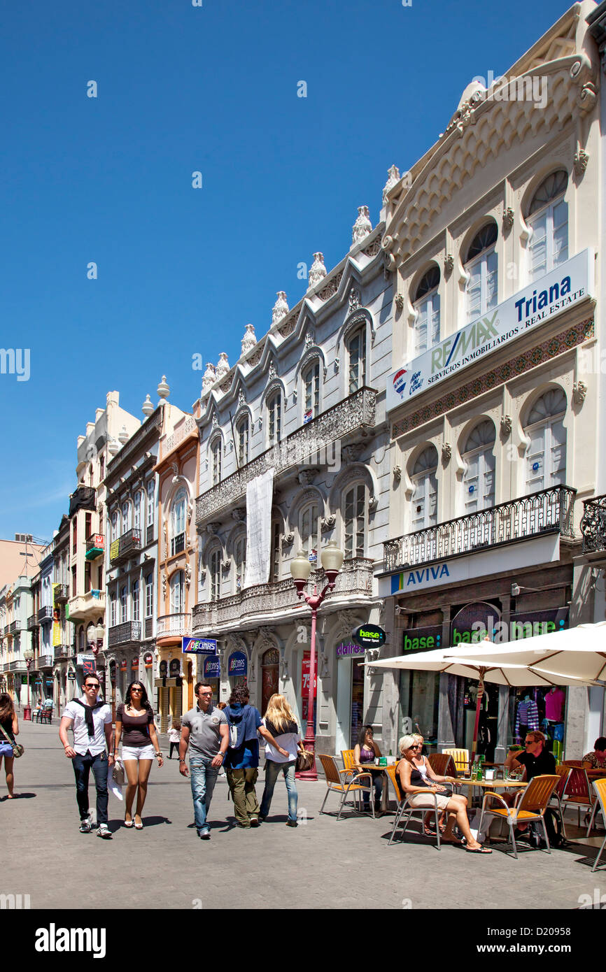 Canary islands shopping hi-res stock photography and images - Alamy