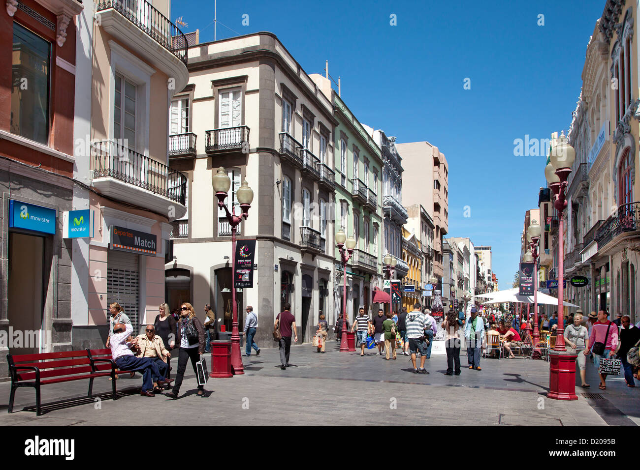 People in a shopping street at the old town, Triana, Las Palmas, Gran  Canaria, Canary Islands, Spain, Europe Stock Photo - Alamy