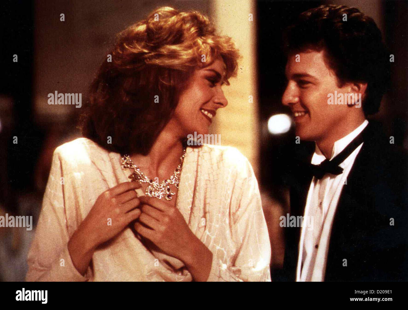 Kim cattrall cinema hi-res stock photography and images - Alamy