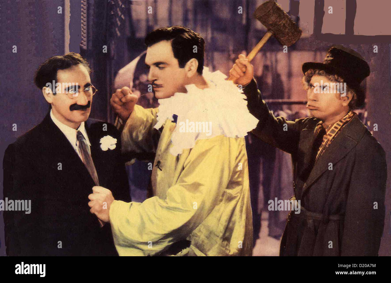 Skandal In Der Oper  Marx Brothers: Night At Opera  Groucho Marx, Walter Wolf King, Harpo Marx Otis B. Driftwood (Groucho Stock Photo