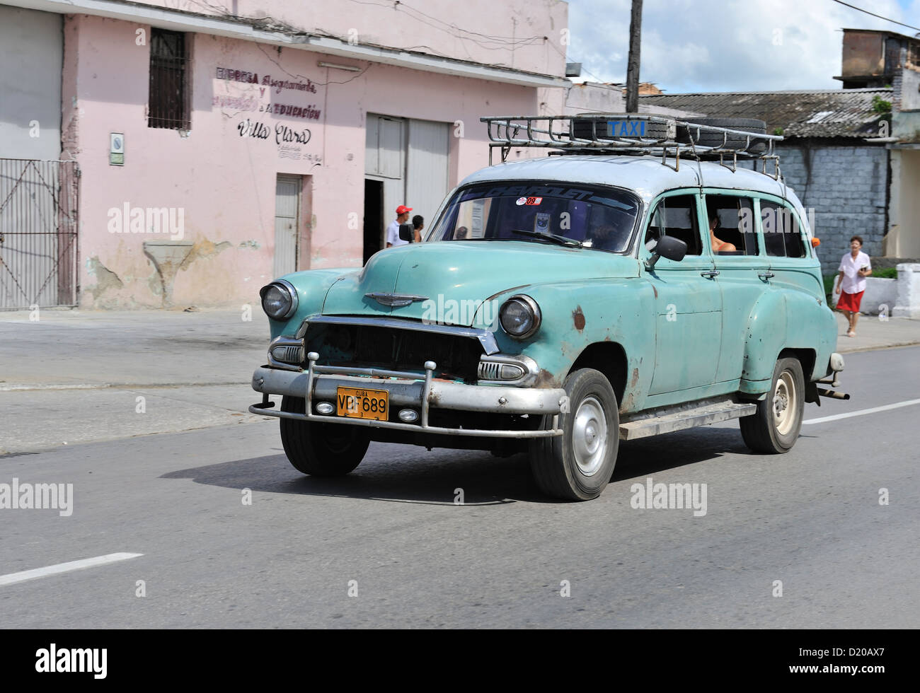 Old car, Santa Clara, Cuba Stock Photo Alamy