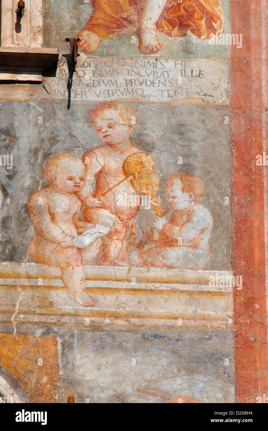 Italy, Trentino Alto Adige, Trento, Duomo square, Casa Cazuffi-Rella, Detail Fresco by Marcello Fogolino Stock Photo