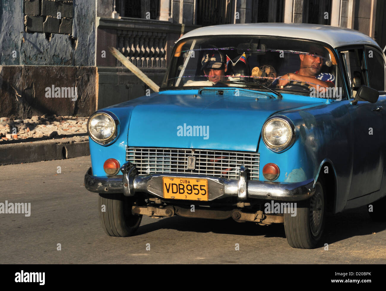 Old car, Santa Clara, Cuba Stock Photo Alamy