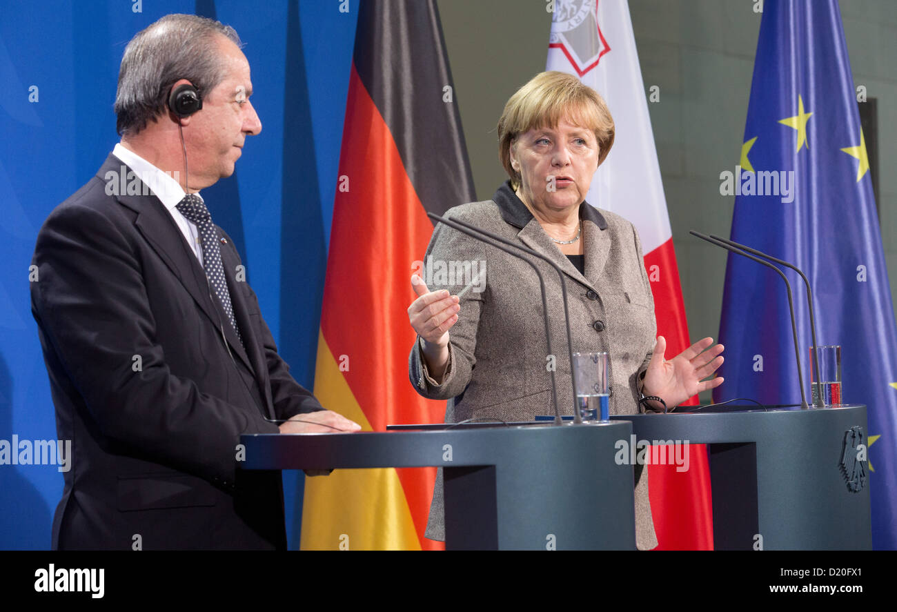 German Chancellor Angela Merkel (CDU) and Prime Minister of Malta ...
