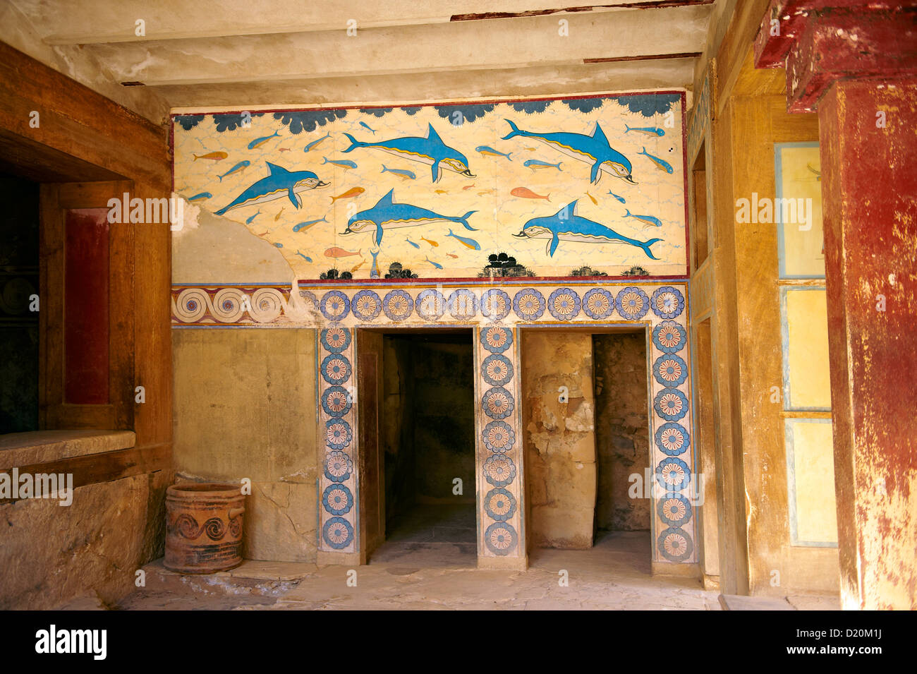 Arthur Evans reconstruction of the Dolphin Frescos, Knossos Minoan archaeological site, Crete Stock Photo