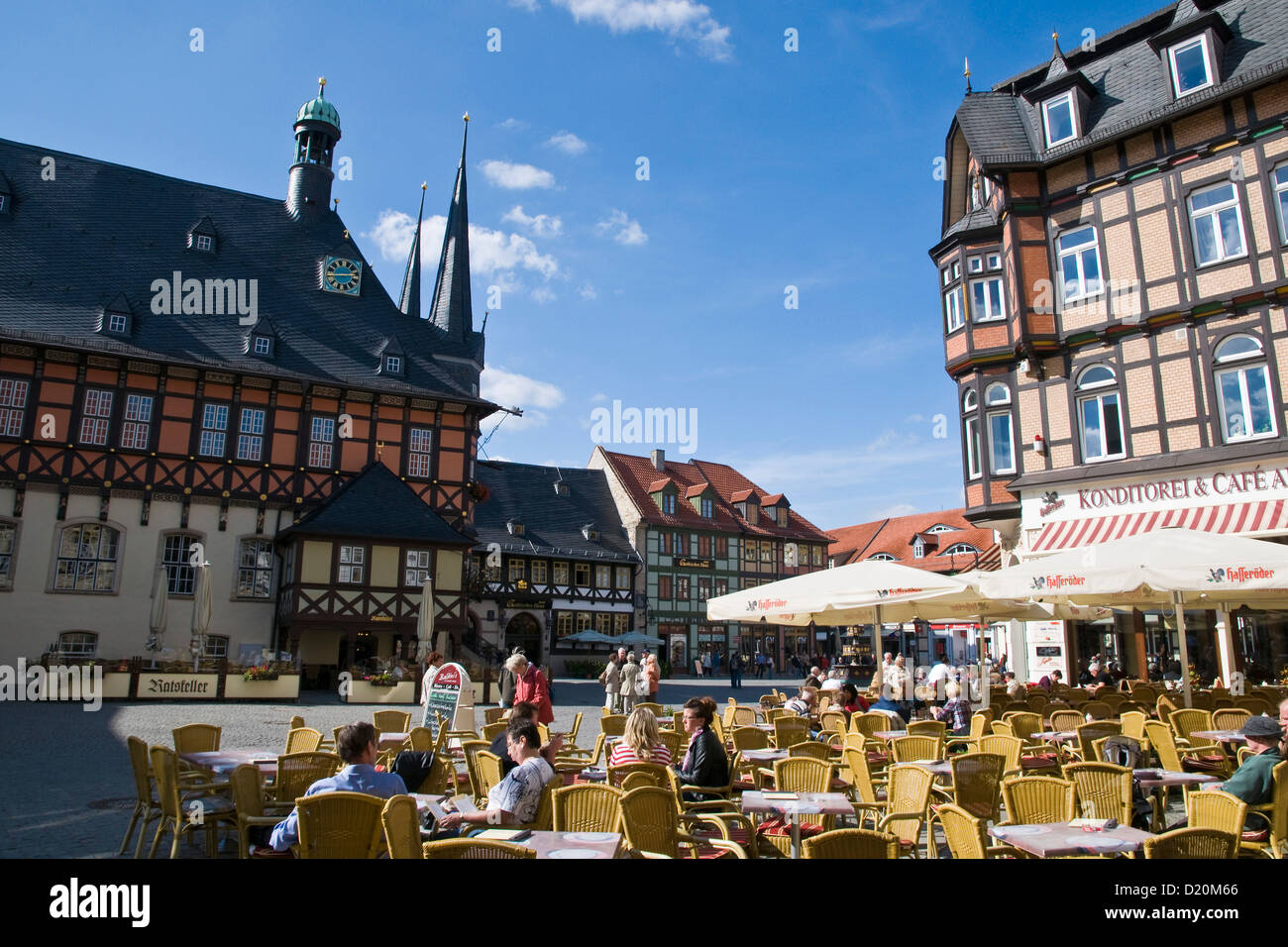 Street cafe, guild hall, Marktplatz, Wernigerode, Harz, Saxony-Anhalt, Germany Stock Photo