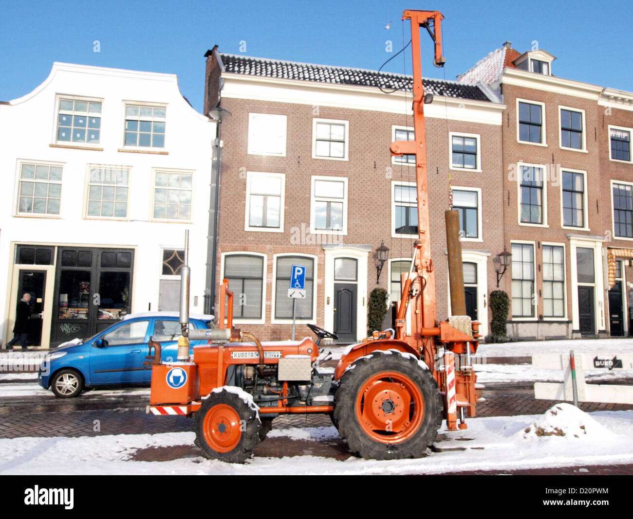 Kubota L245 Tractor Stock Photo - Alamy