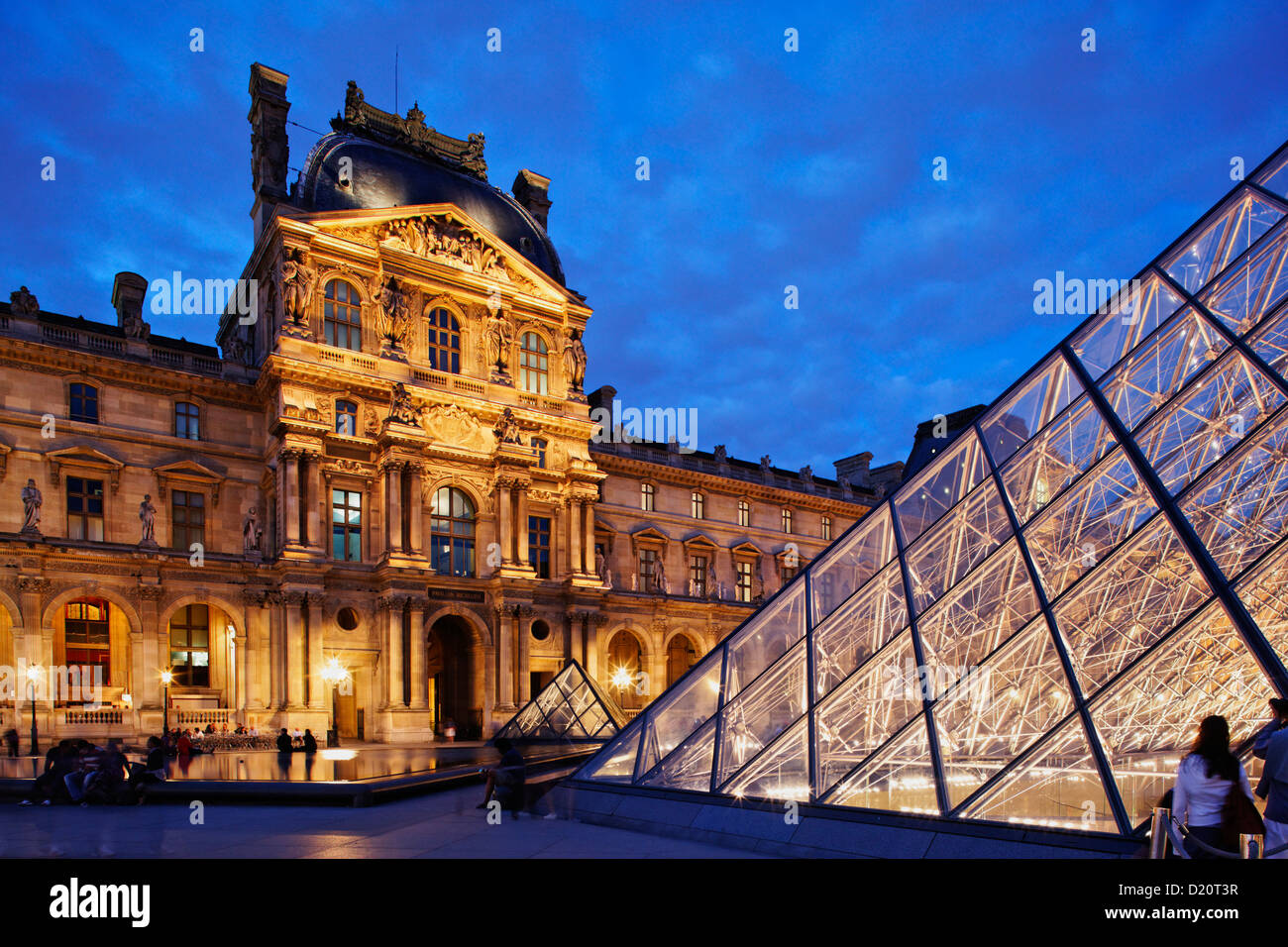 Louvre and the pyramid by I.M. Pei, Paris, France, Europe Stock Photo