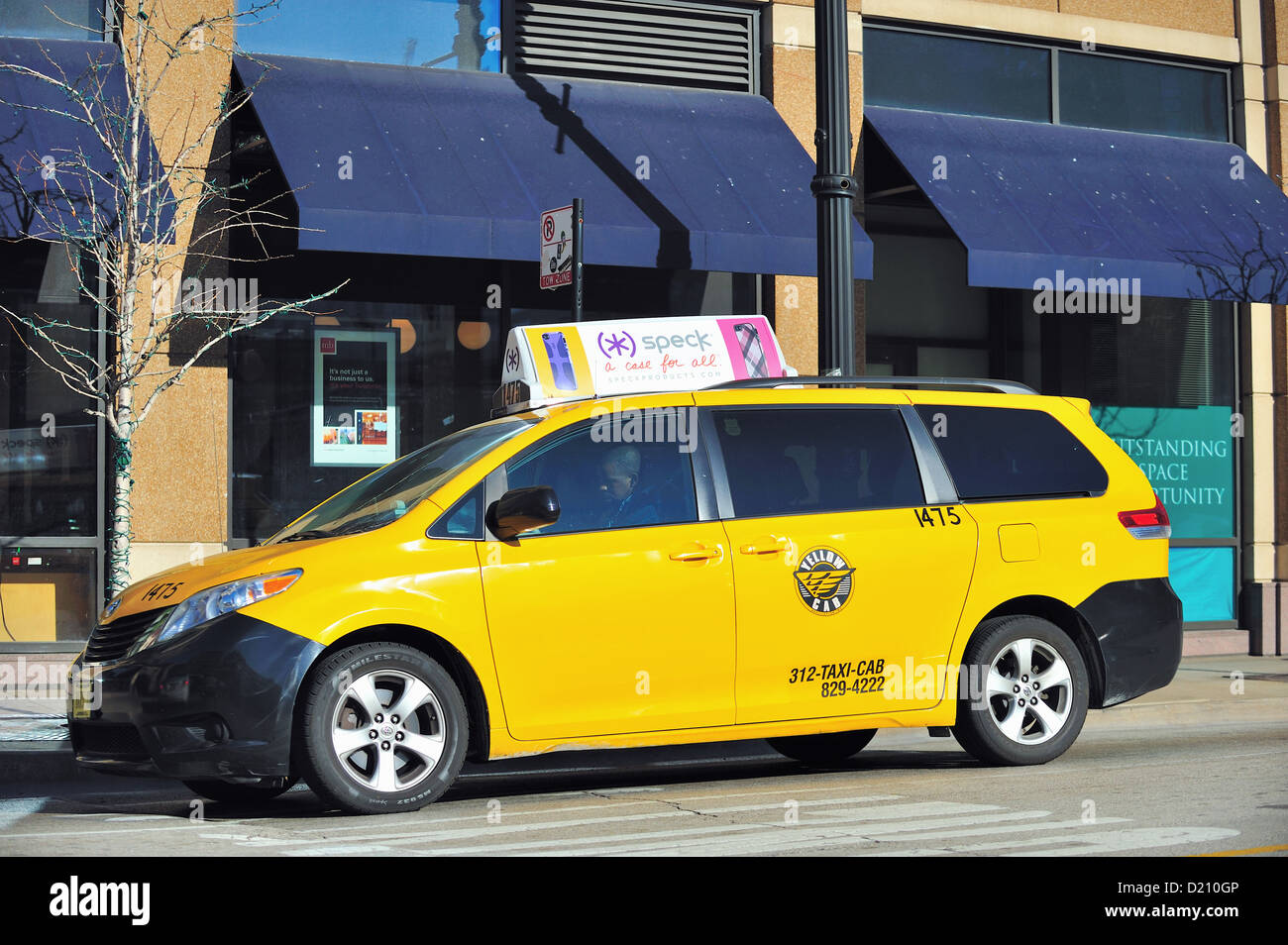 USA Illinois Chicago Taxi Stock Photo Alamy