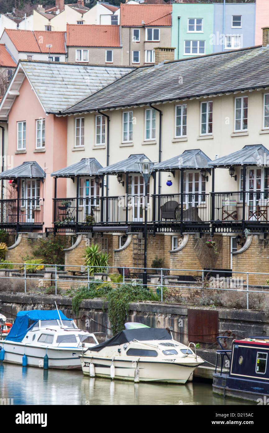 Waterside housing in the City of Bristol, England UK Stock Photo Alamy