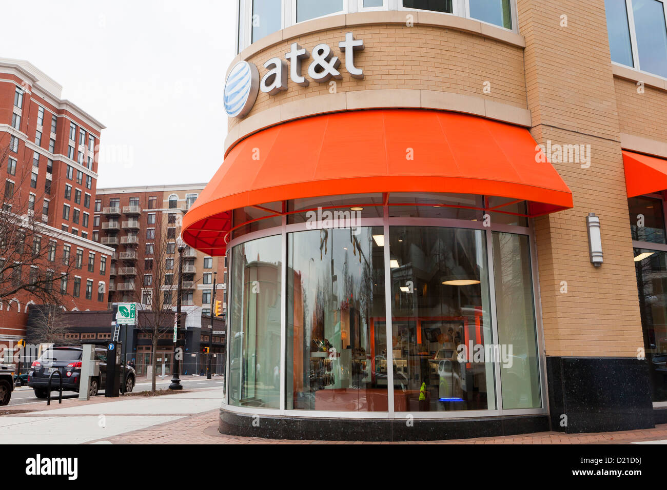 AT&T mobile phone storefront Stock Photo