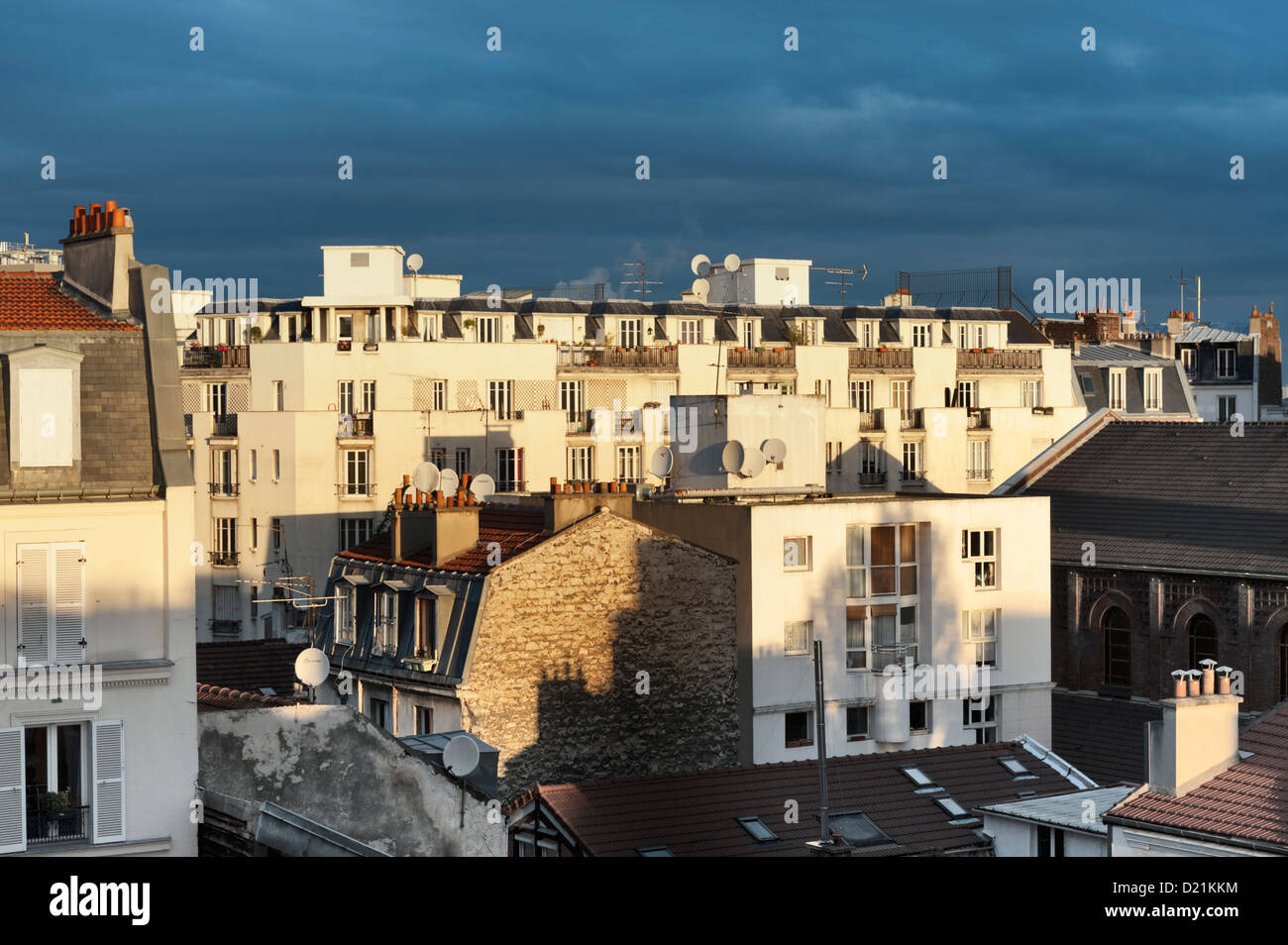 Apartment buildings in evening sunlight - 18th Arrondissement, Paris, France Stock Photo