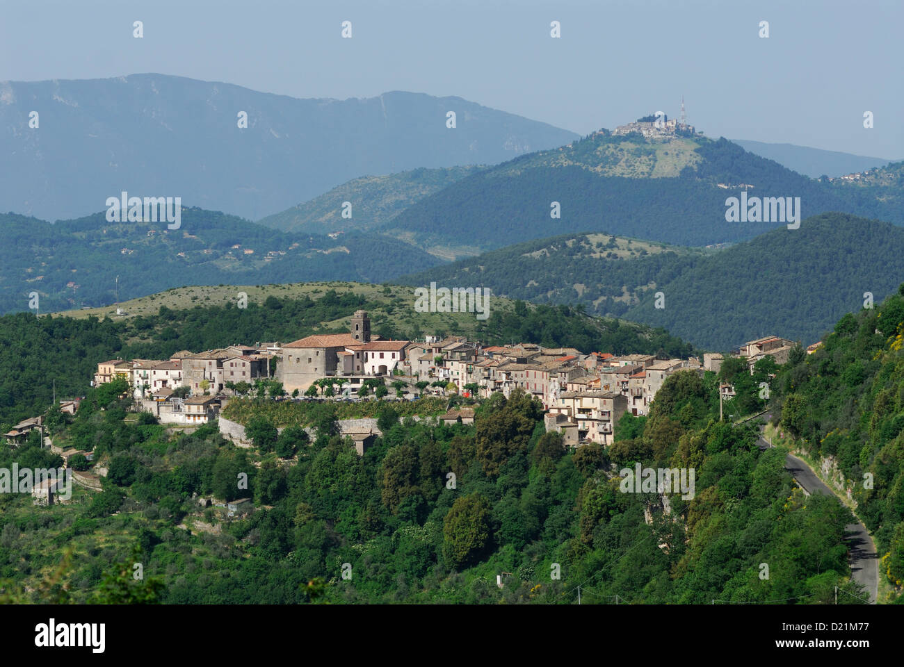 Collepardo. Lazio. Italy. The hilltop towns of Collepardo, & Fumone in the background. Stock Photo