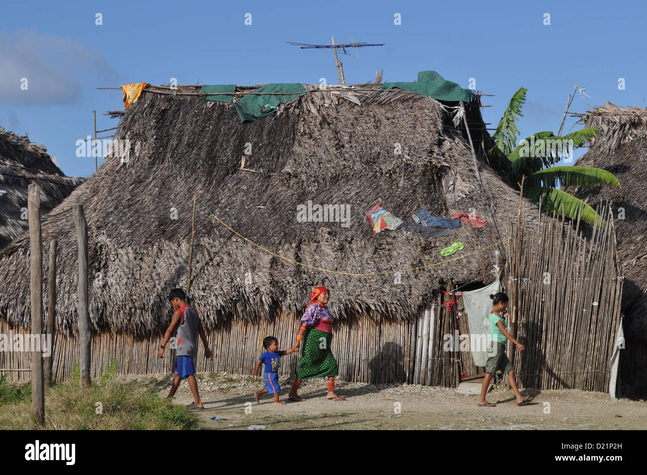 San Blás (Panama): Playon Chico, village of Kuna Yala Stock Photo
