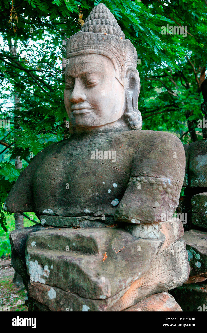 Stone statues representing Gods on the causeway at the south gate of