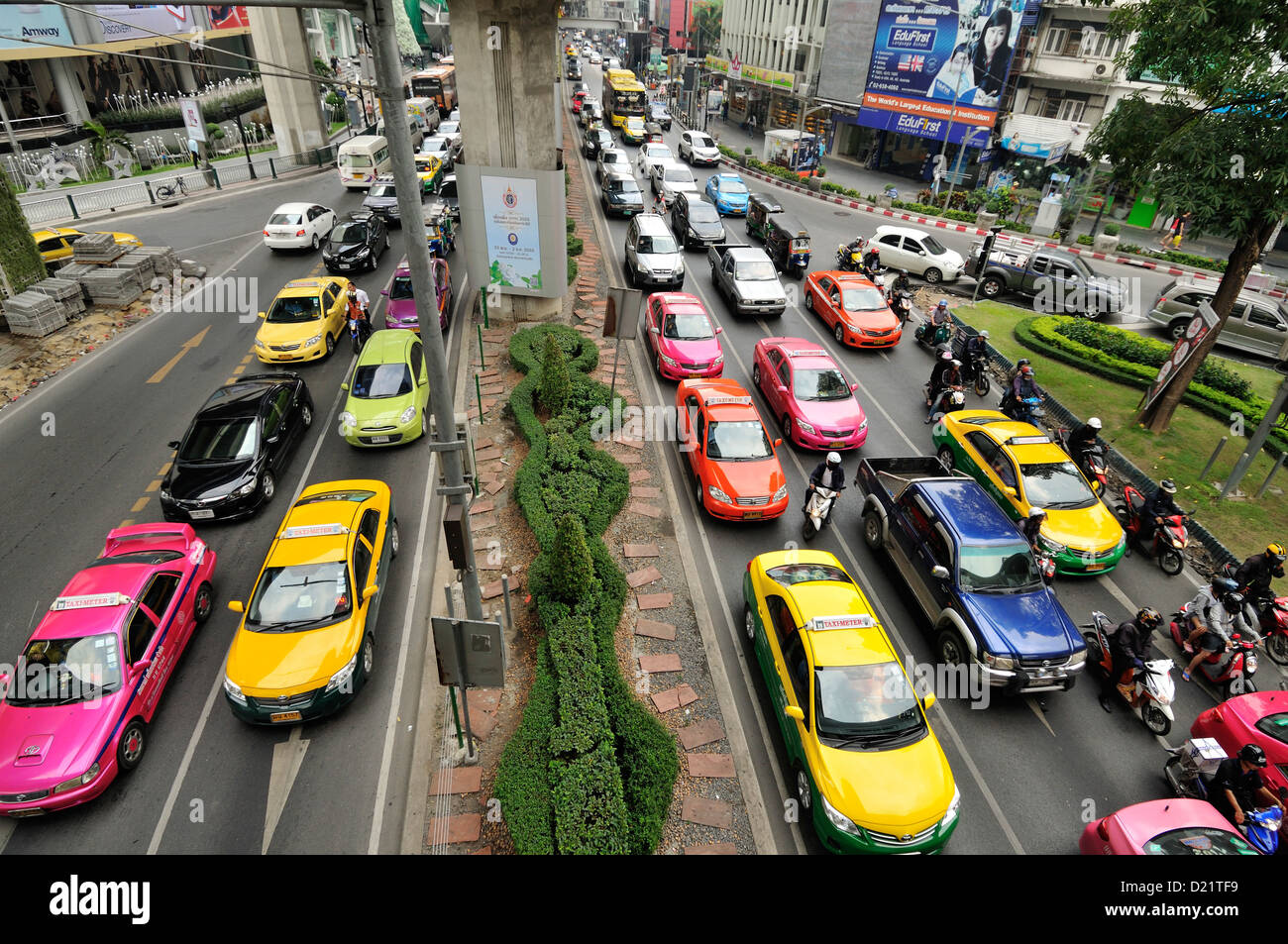 Urban traffic, Siam Square, Bangkok, Thailand, Asia Stock Photo