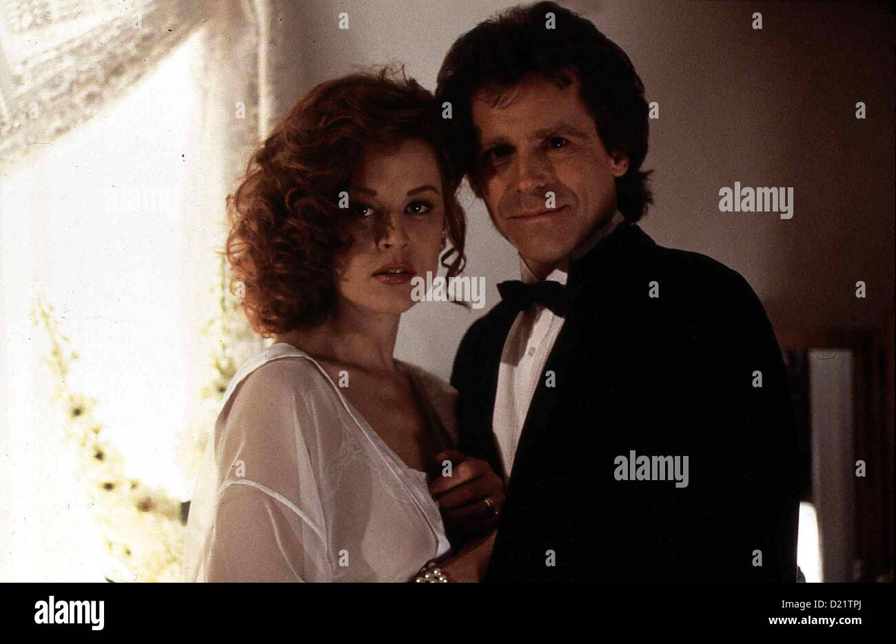 Spiele Mit Dem Feuer   Mirror Images   Delia Sheppard, Jeff Conaway *** Local Caption *** 1992  Axis Film Stock Photo