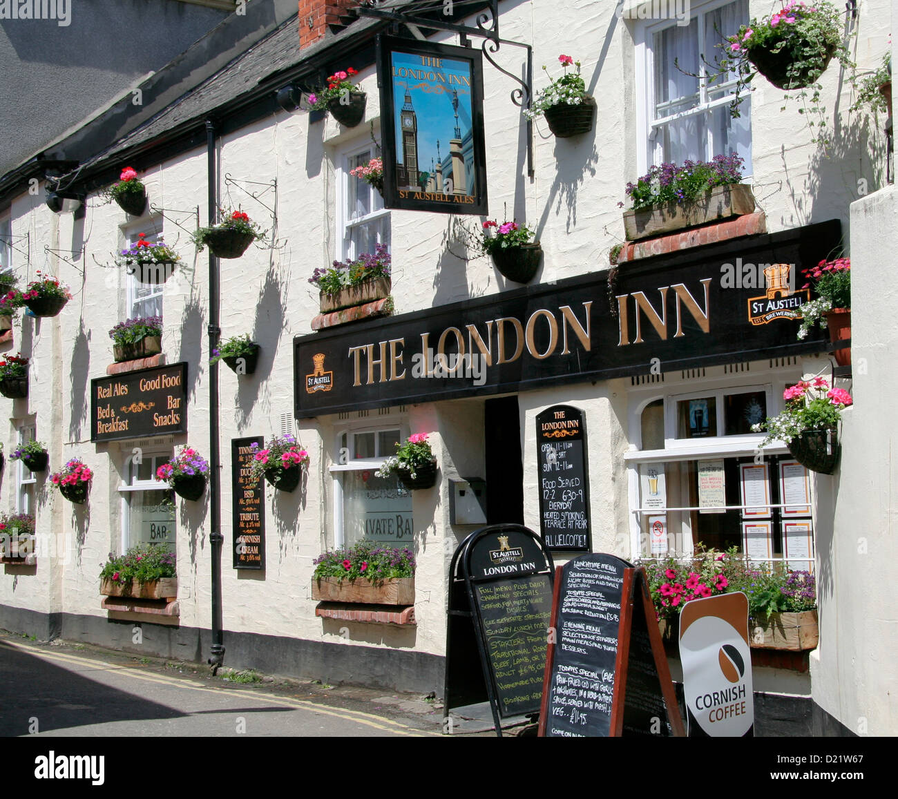 Albums 95+ Images the+london+inn+padstow+united+kingdom Latest