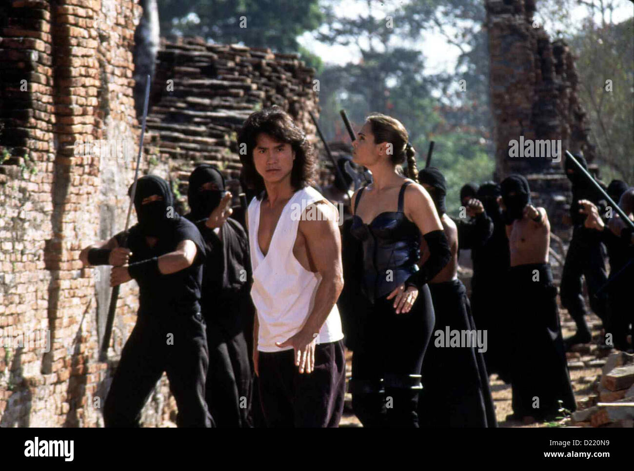 Mortal Kombat 2  Mortal Kombat: Annihilation  Robin Shou, Talisa Soto Liu Kang (Robin Shou) und Prinzessin Kitana (Talisa Soto) Stock Photo