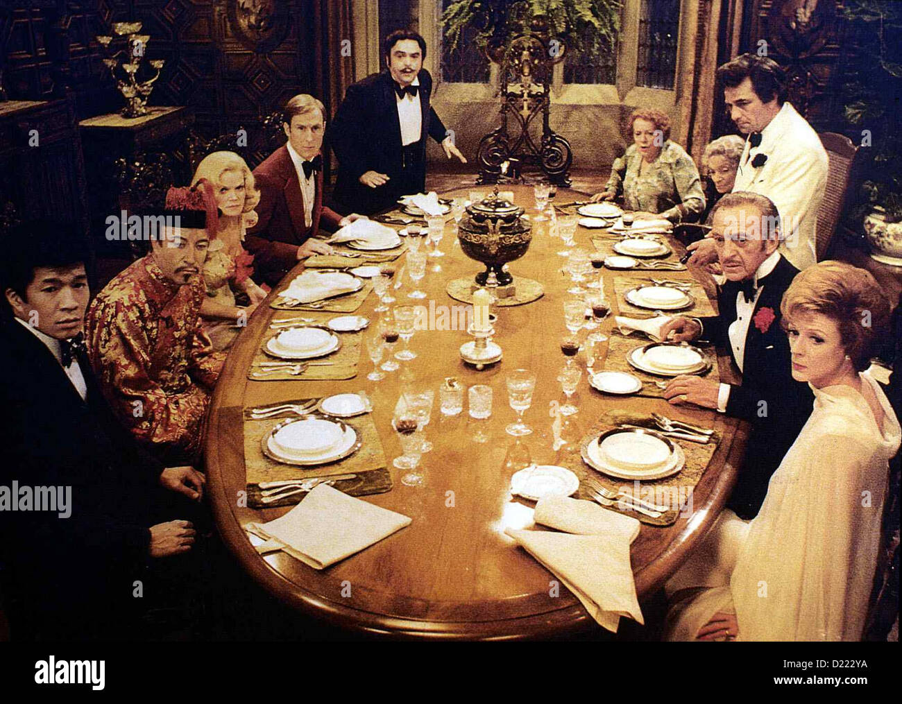 Eine Leiche Zum Dessert Murder By Death v.l. Richard Narita, Peter Sellers, Eileen Brennan