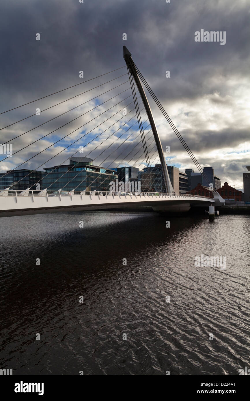 The 2009 Samual Beckett Bridge over the River Liffey, Dublin City, Ireland Stock Photo