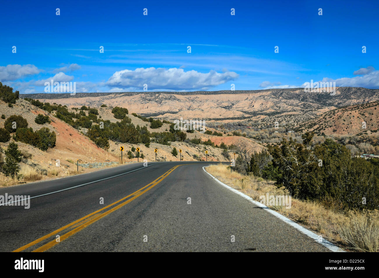 High road to taos hires stock photography and images Alamy