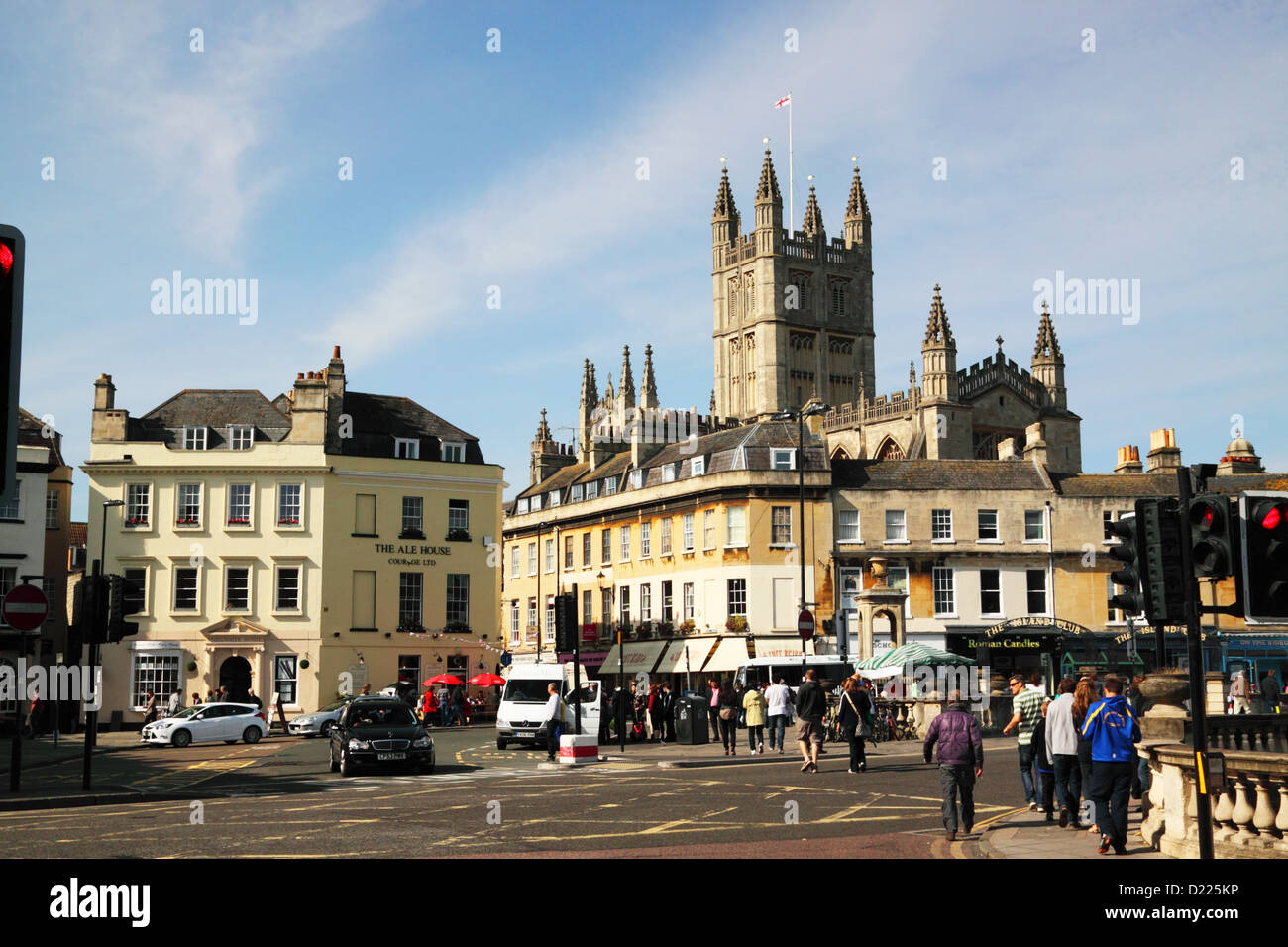 Street scene showing tower of Bath Abbey Stock Photo Alamy