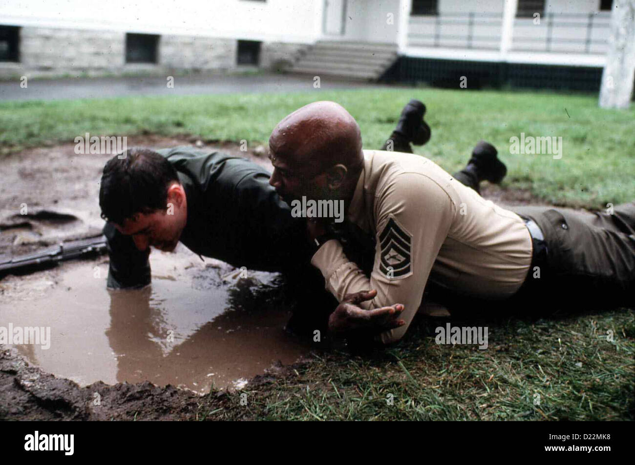 Ein Offizier Und Gentleman Officer Gentleman Richard Gere Louis Gossett Jr Sgt Emil Foley Louis Gossett L Quaelt Zack Stock Photo Alamy
