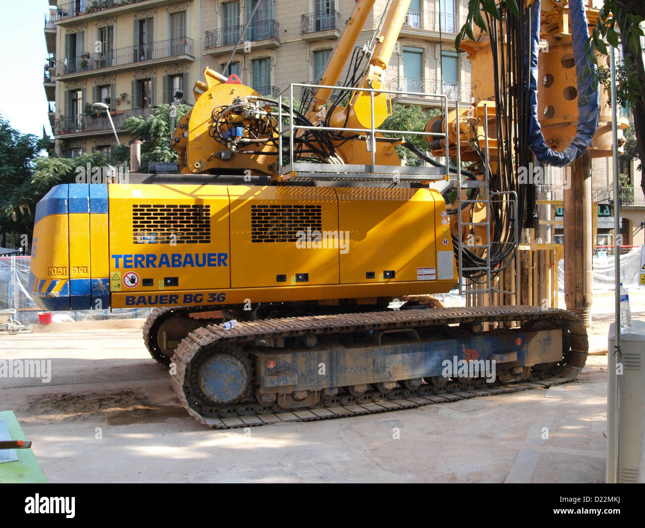 Bauer bg 36 drilling rig hi-res stock photography and images