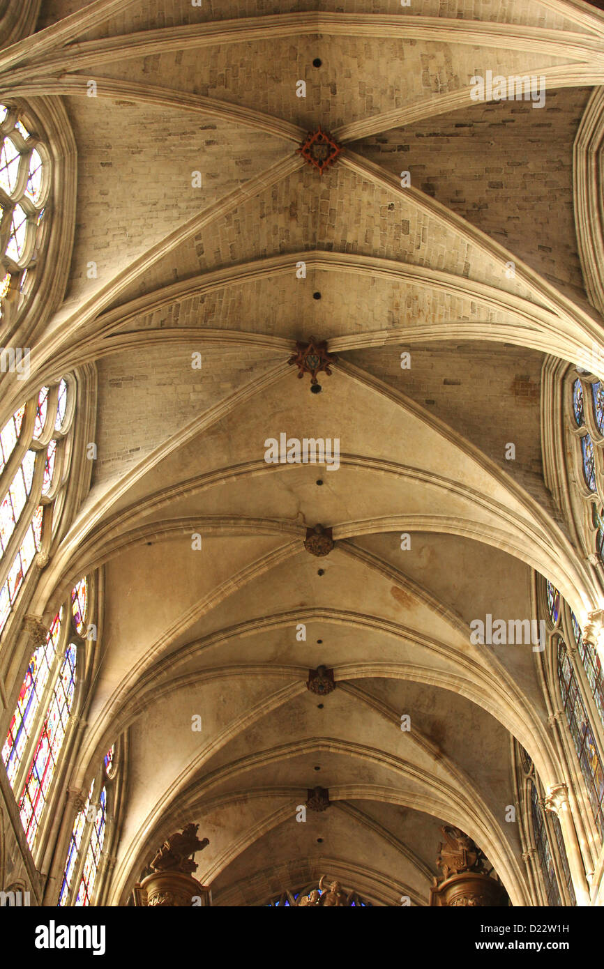 Paris - interior of Saint Severin church Stock Photo