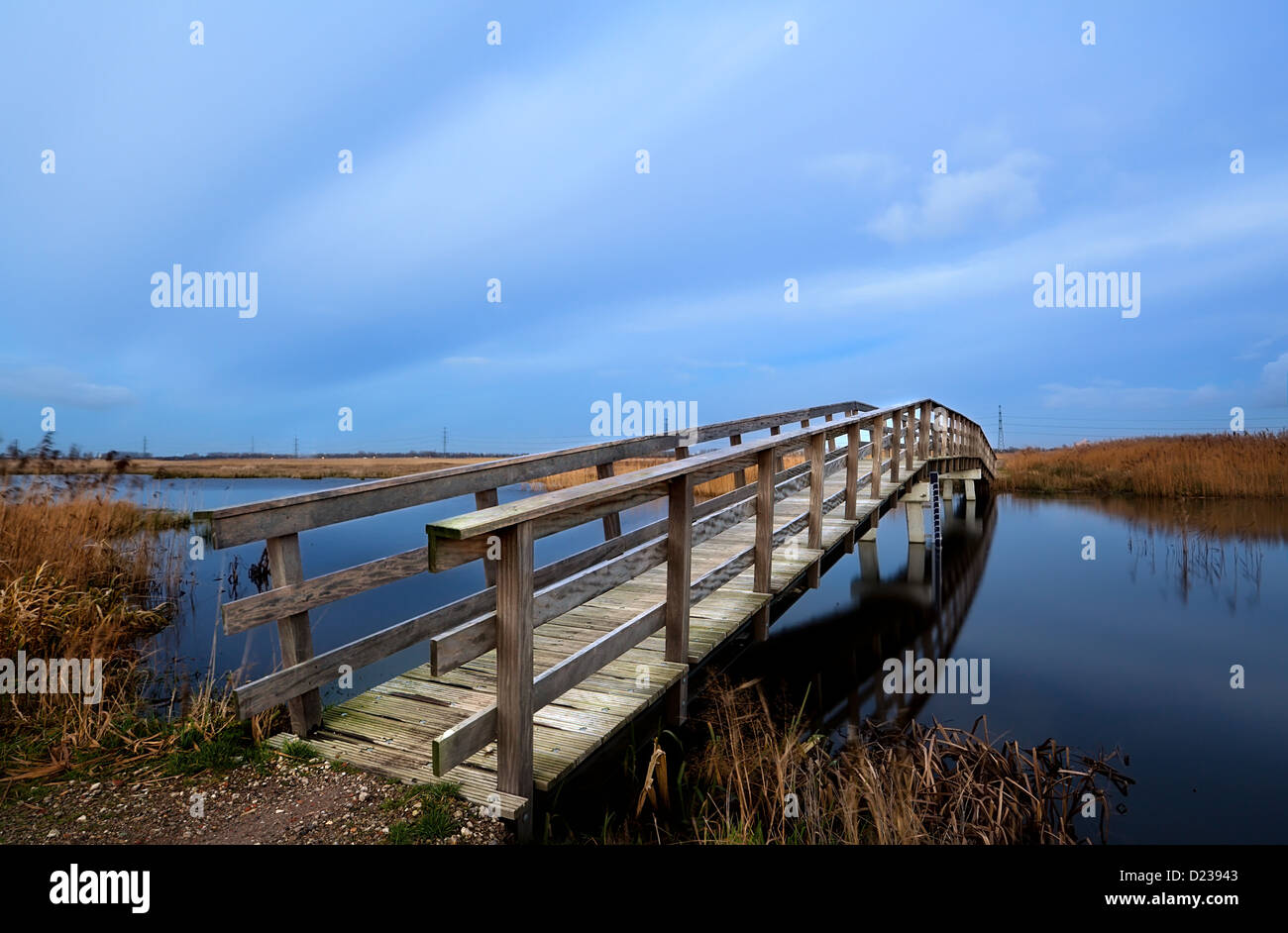 Bridge wooden surface hi-res stock photography and images - Alamy