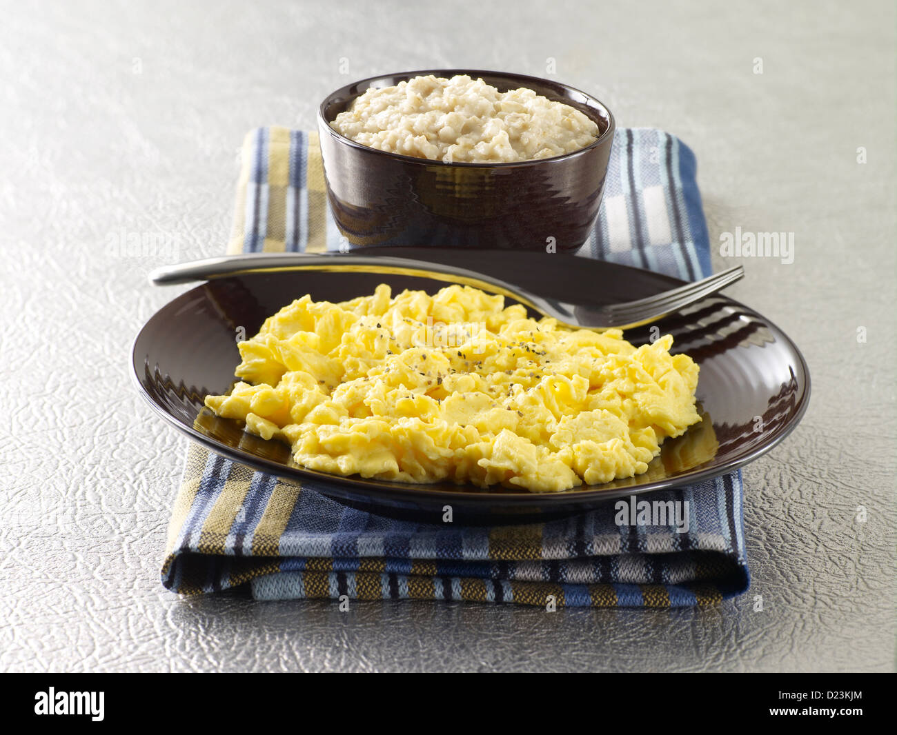 Scrambled eggs - Free food and restaurant icons