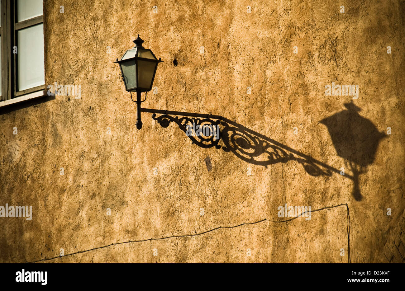 Shadow italian street lamp hi-res stock photography and images - Alamy