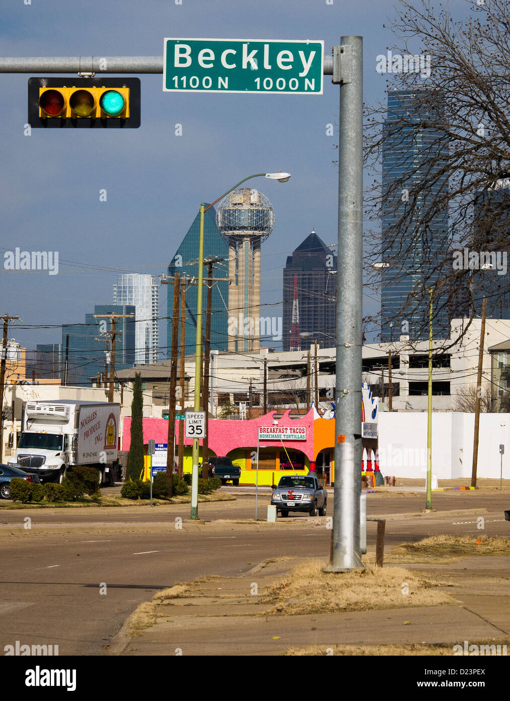Street corner where Lee Harvey Oswald fled from the Texas Book Depository downtown to the rooming house at 1025 North Beckley Stock Photo