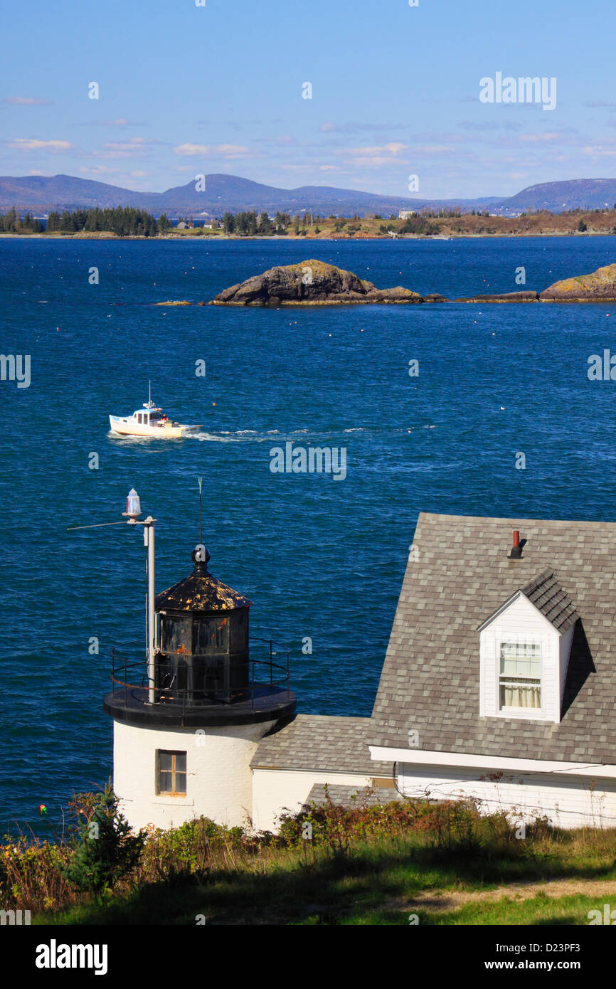 Browns Head Light, Vinalhaven Island, Maine, USA Stock Photo Alamy