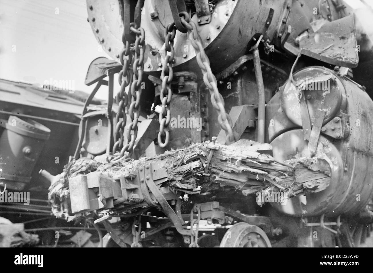 Wrecked  engine after a railroad accident in which the White Mountain Express crashed through two cars of the Bar Harbor Express, north of New Haven, Connecticut on Sept. 2, 1913. Stock Photo