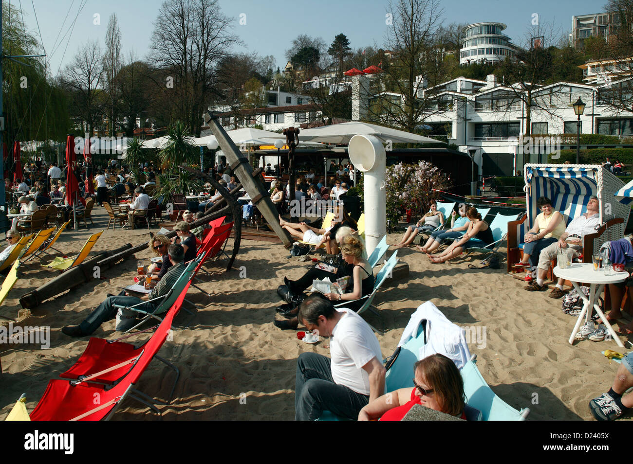 Hamburg, Germany, guests at a beach on the banks of the Elbe Stock Photo