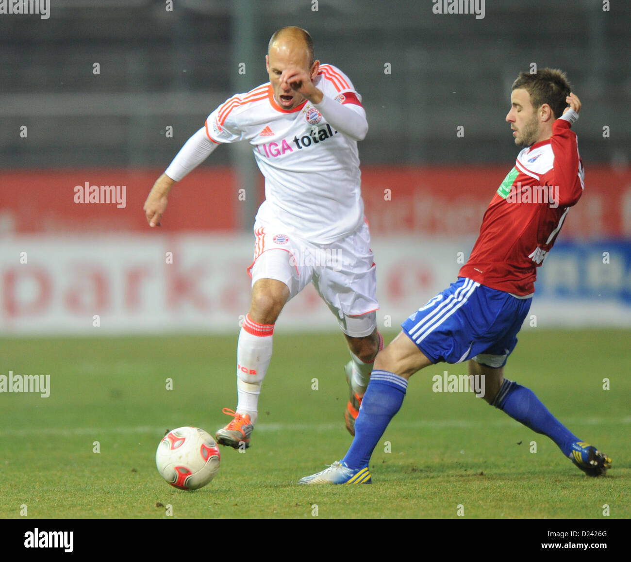 SpVgg Unterhaching  German football clubs, Football logo, Soccer logo