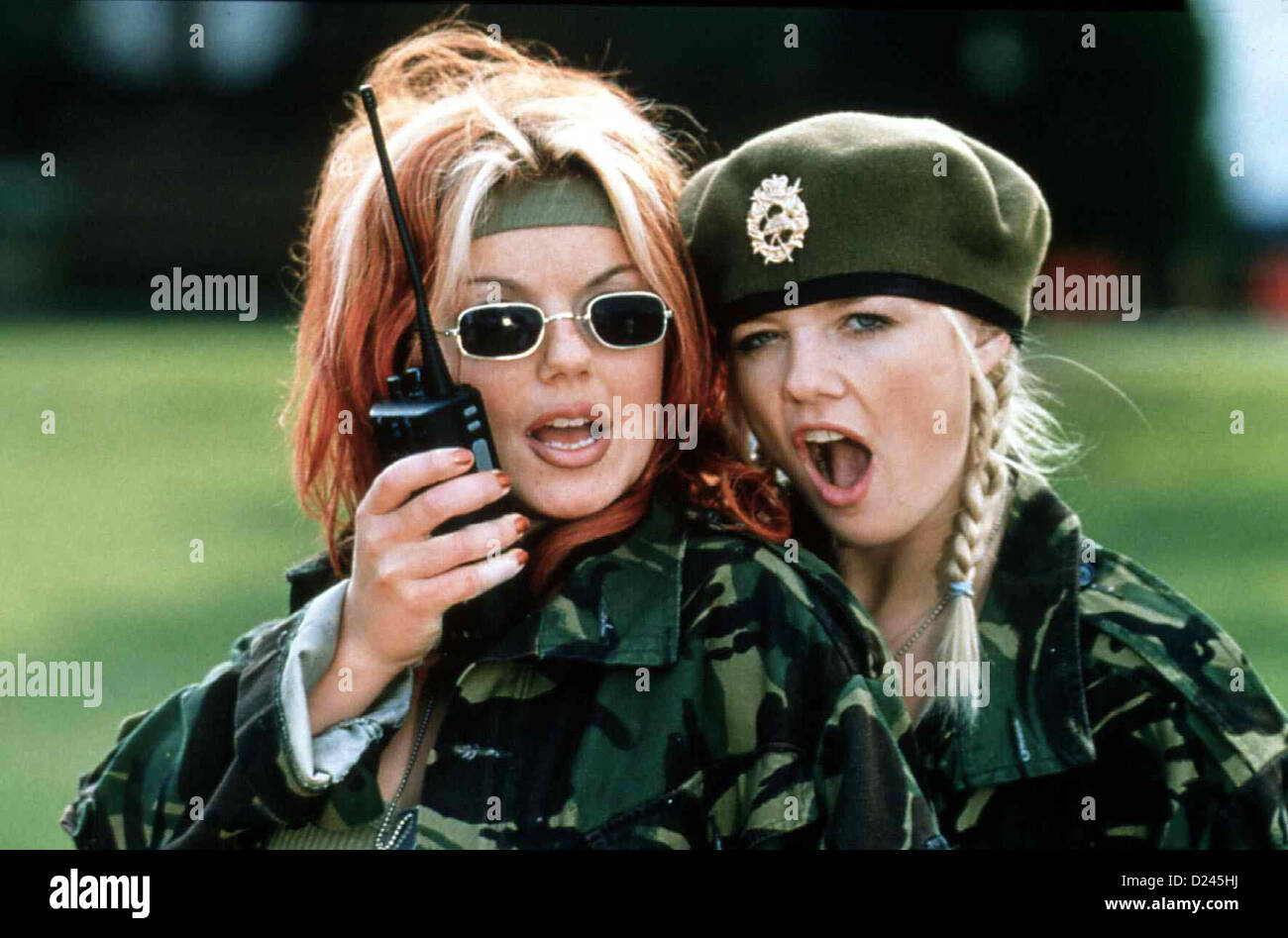 Spice World Spice World Ginger (Geraldine Halliwell), Baby (Emma Burton