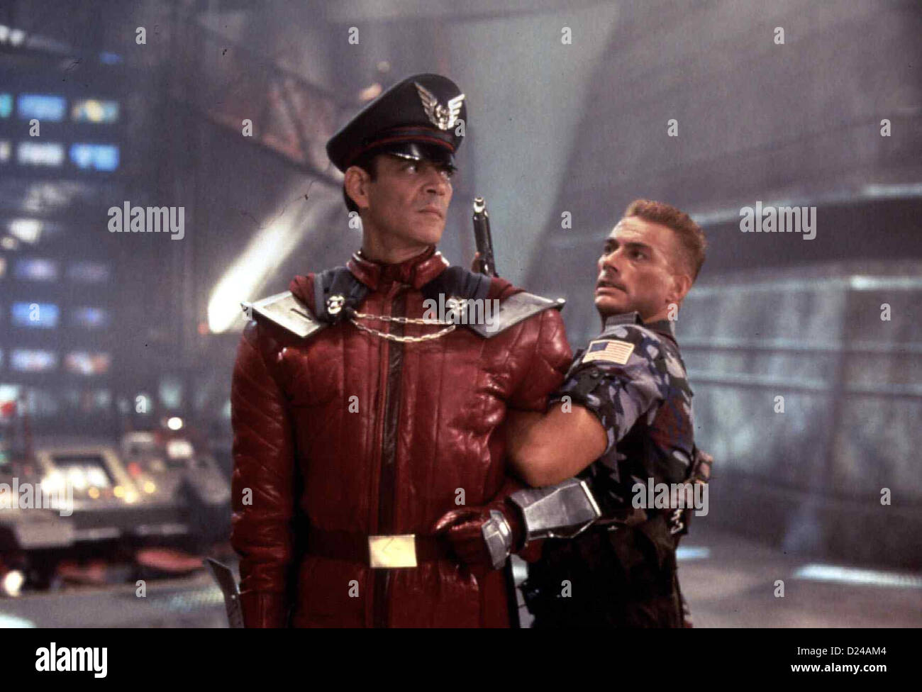 Streetfighter - Die Entscheidende Schlacht Street Fighter Raul Julia, Jean-Claude  Van Damme Guile (Jean-Claude Van Damme Stock Photo - Alamy