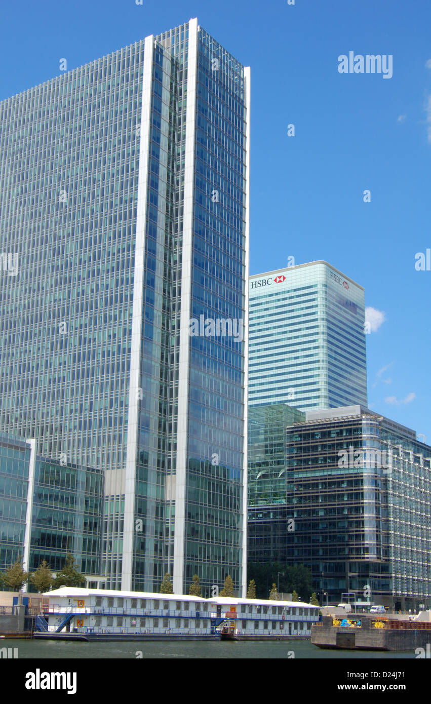 Office buildings at Canary Wharf in London, England Stock Photo - Alamy